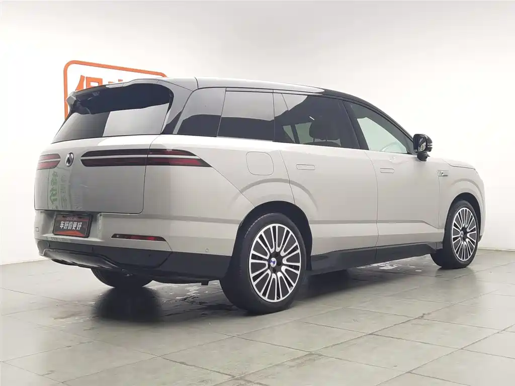 Denza N8L 2025 Flagship