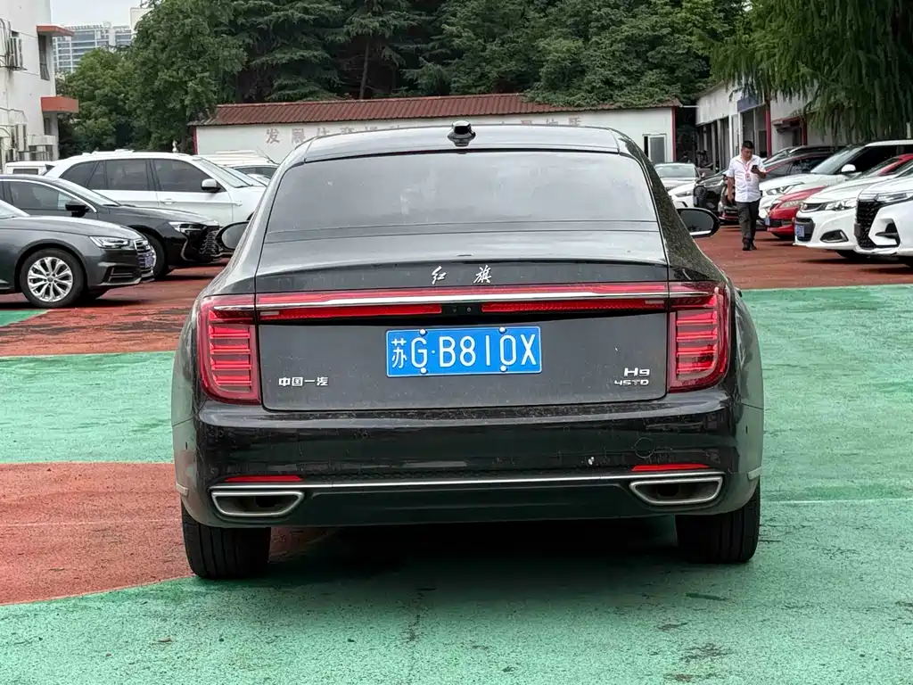 Hongqi H9 2022 2.0T