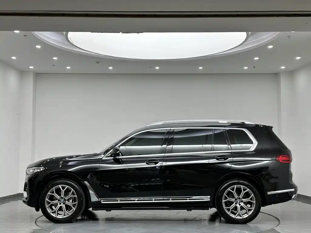 BMW X7 — миниатюра 5