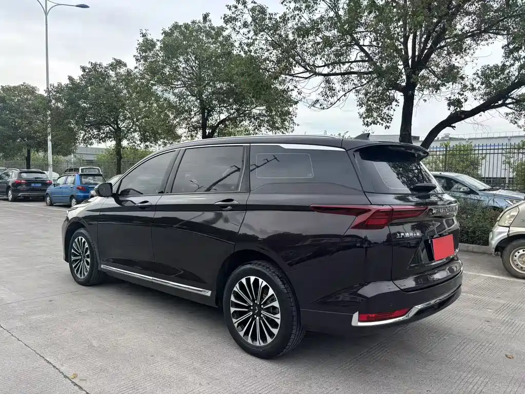 Wuling Victory — миниатюра 9