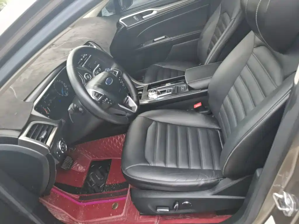 Ford Mondeo — миниатюра 15