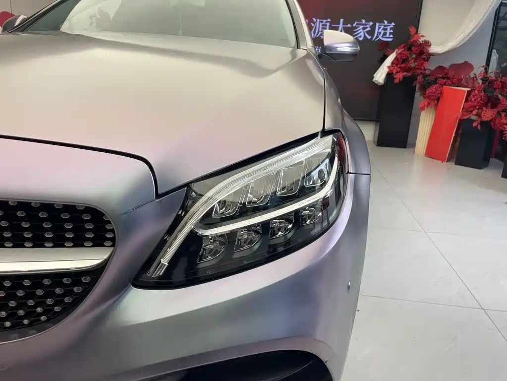 Mercedes-Benz C-Class — миниатюра 4