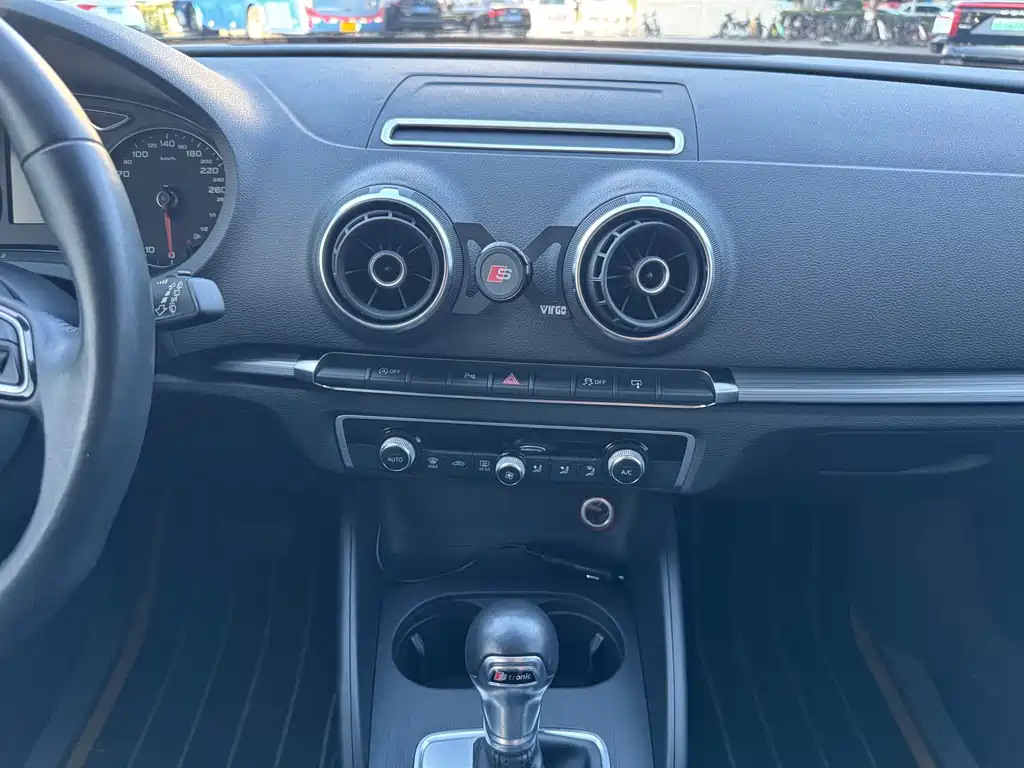 Audi A3 — миниатюра 8
