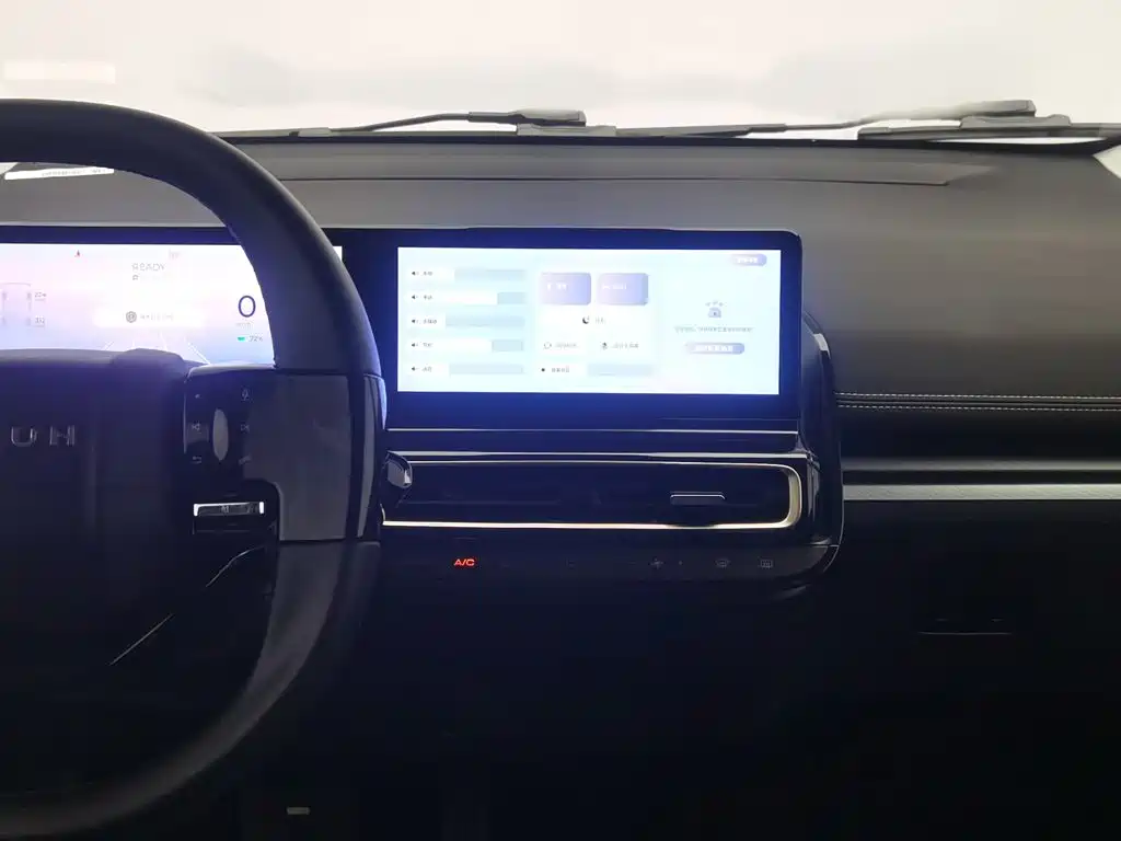 Baojun KiWi EV — миниатюра 12