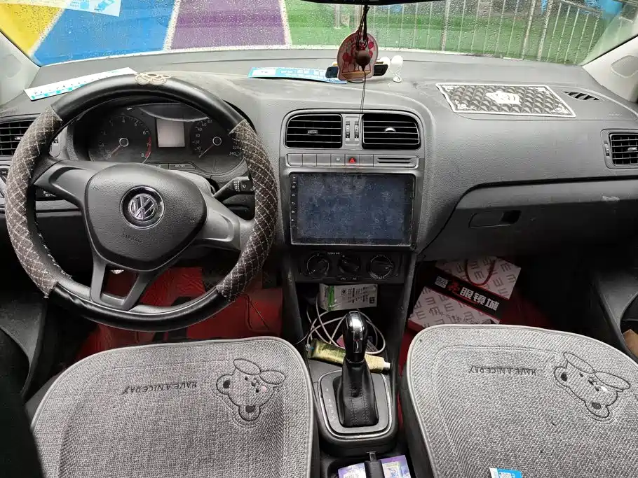 Volkswagen Polo — миниатюра 12