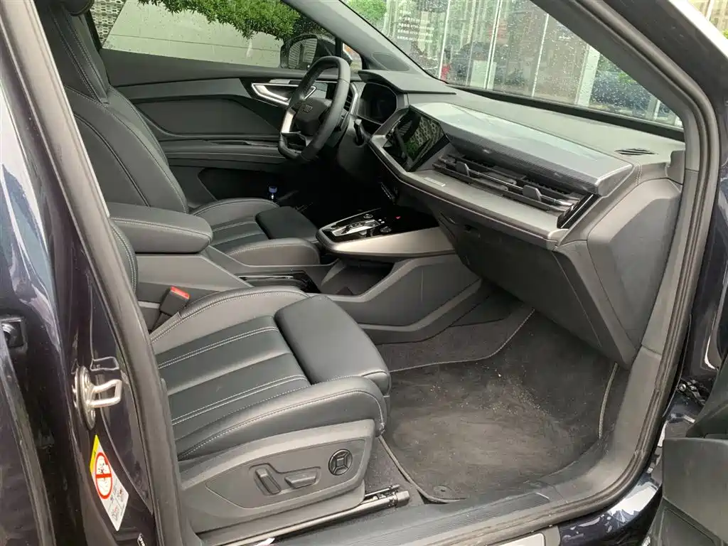 Audi Q4 e-tron 2024 40 e-tron