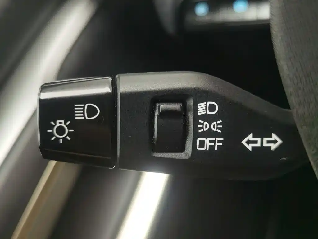 Baojun KiWi EV — миниатюра 21