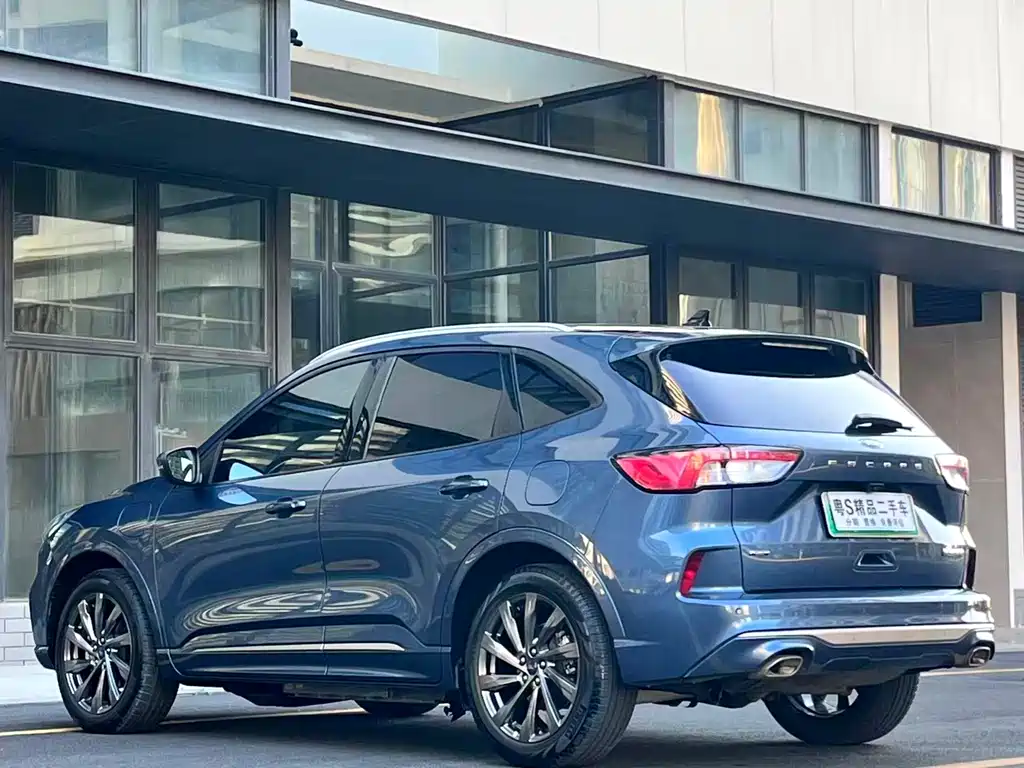 Ford Escape New Energy — миниатюра 5