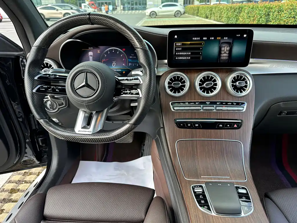 Mercedes-Benz GLC — миниатюра 13