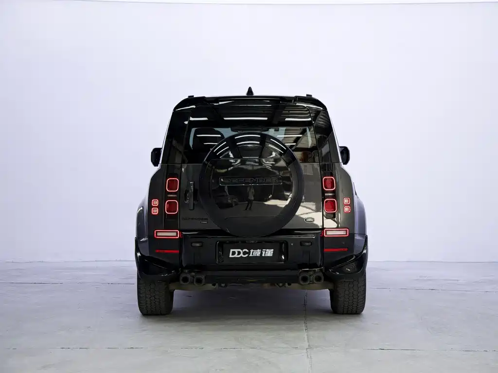 Land Rover Defender — миниатюра 5