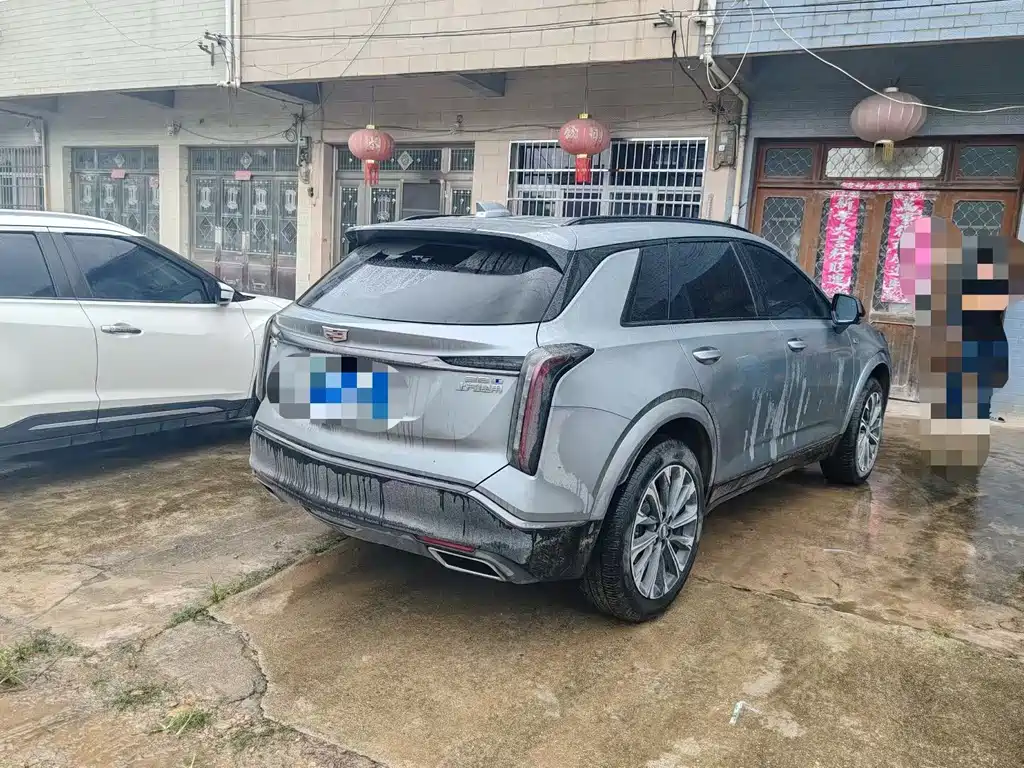 Cadillac XT5 — миниатюра 3
