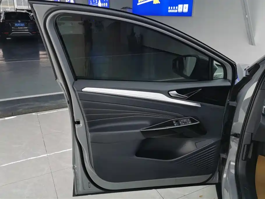 VOLKSWAGEN ID.4 CROZZ