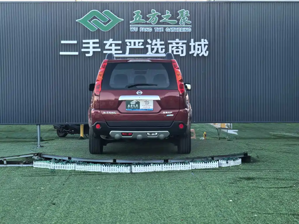 Nissan X-Trail — миниатюра 17
