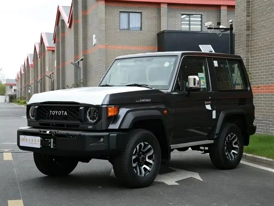 Toyota Land Cruiser 0
