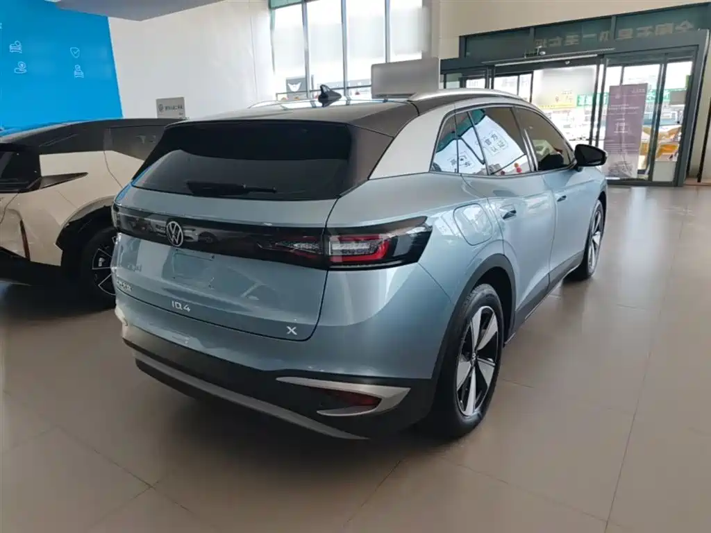 Volkswagen ID.4 X 2025 Smart