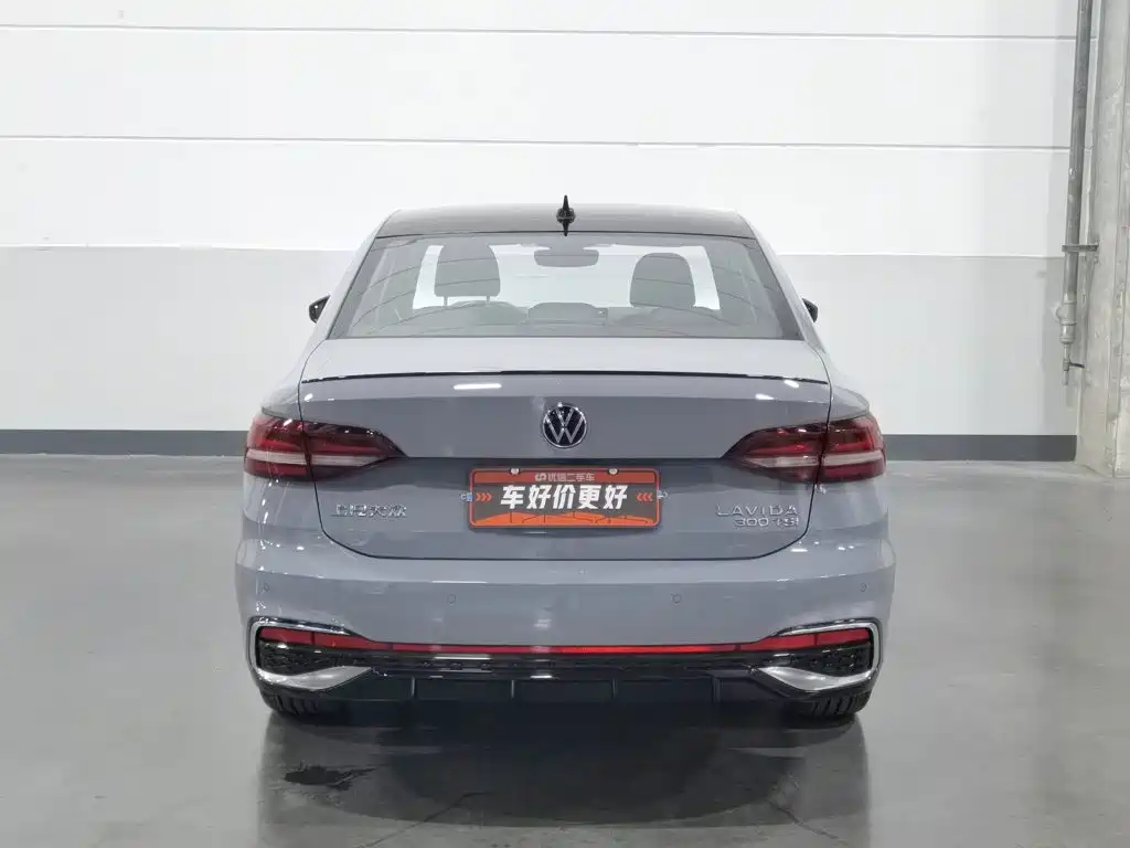 Volkswagen Lavida — миниатюра 4
