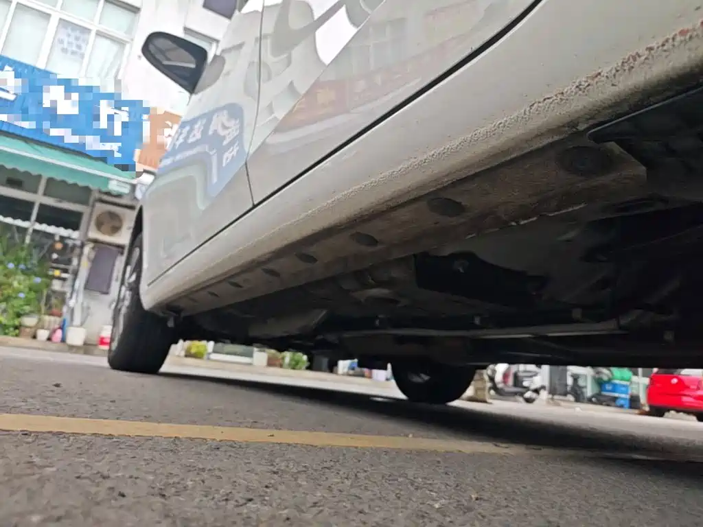Toyota Yaris L — миниатюра 22