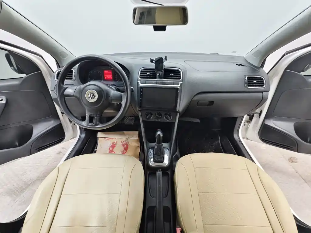 Volkswagen Polo — миниатюра 9