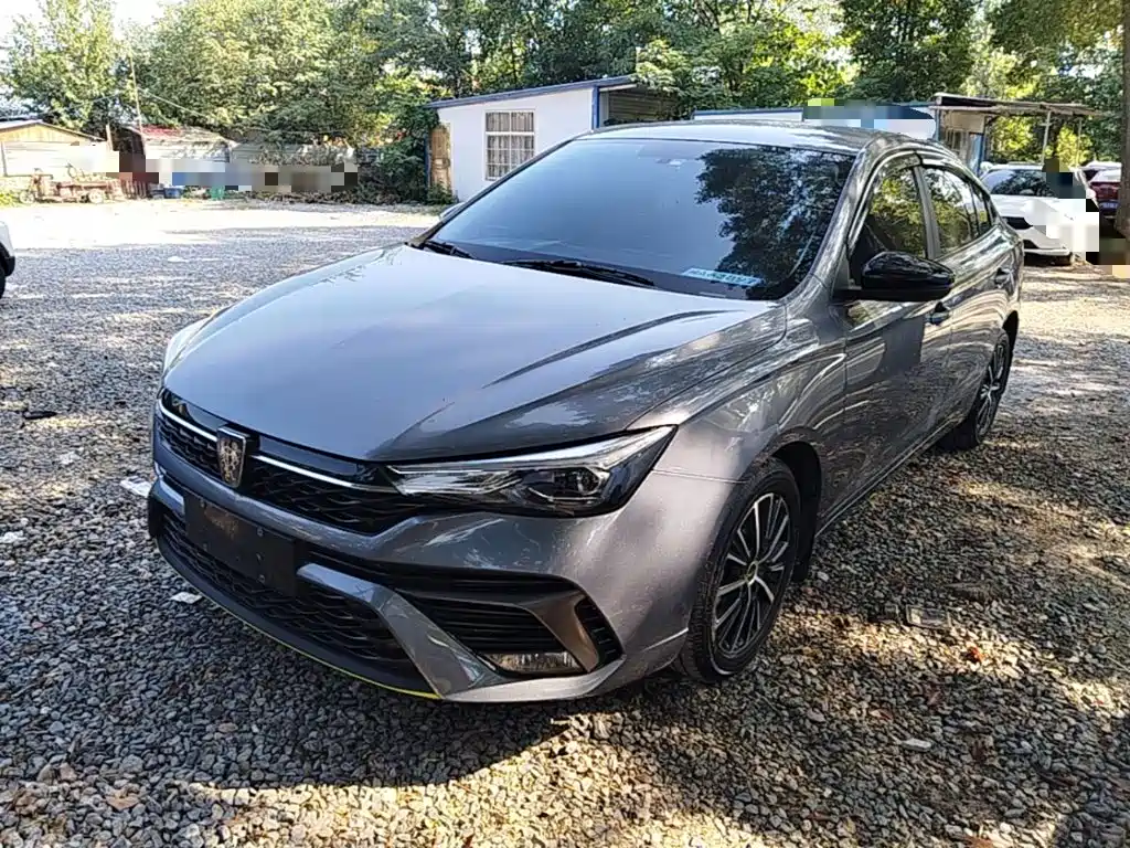 Roewe i5