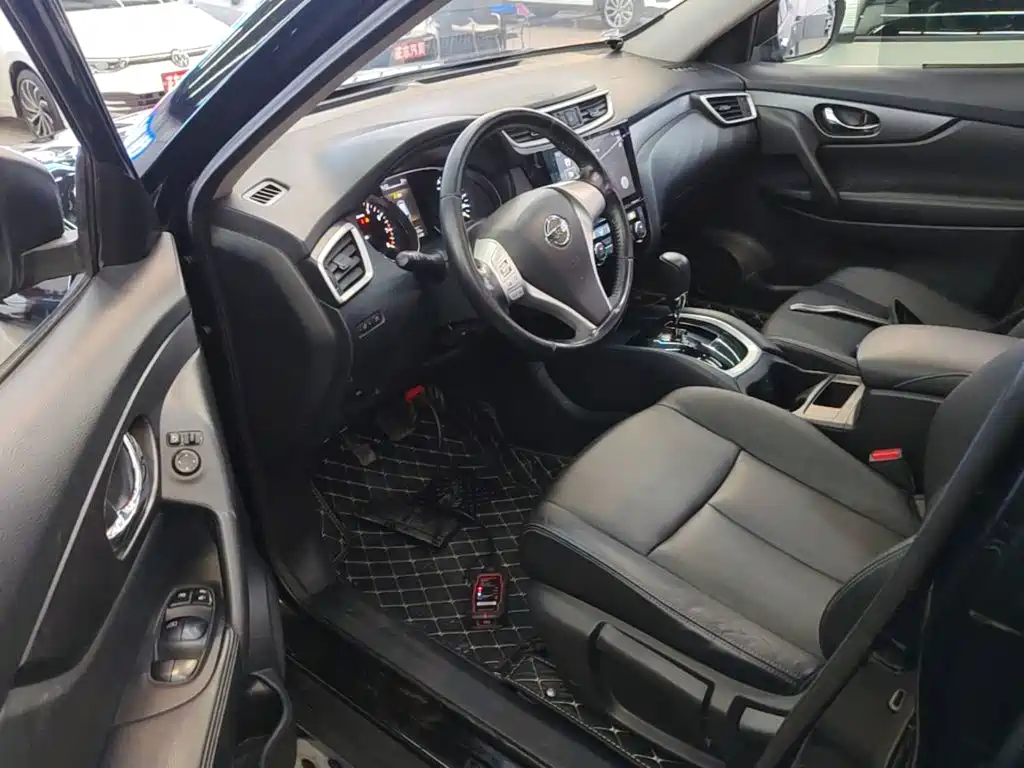 Nissan X-Trail — миниатюра 16