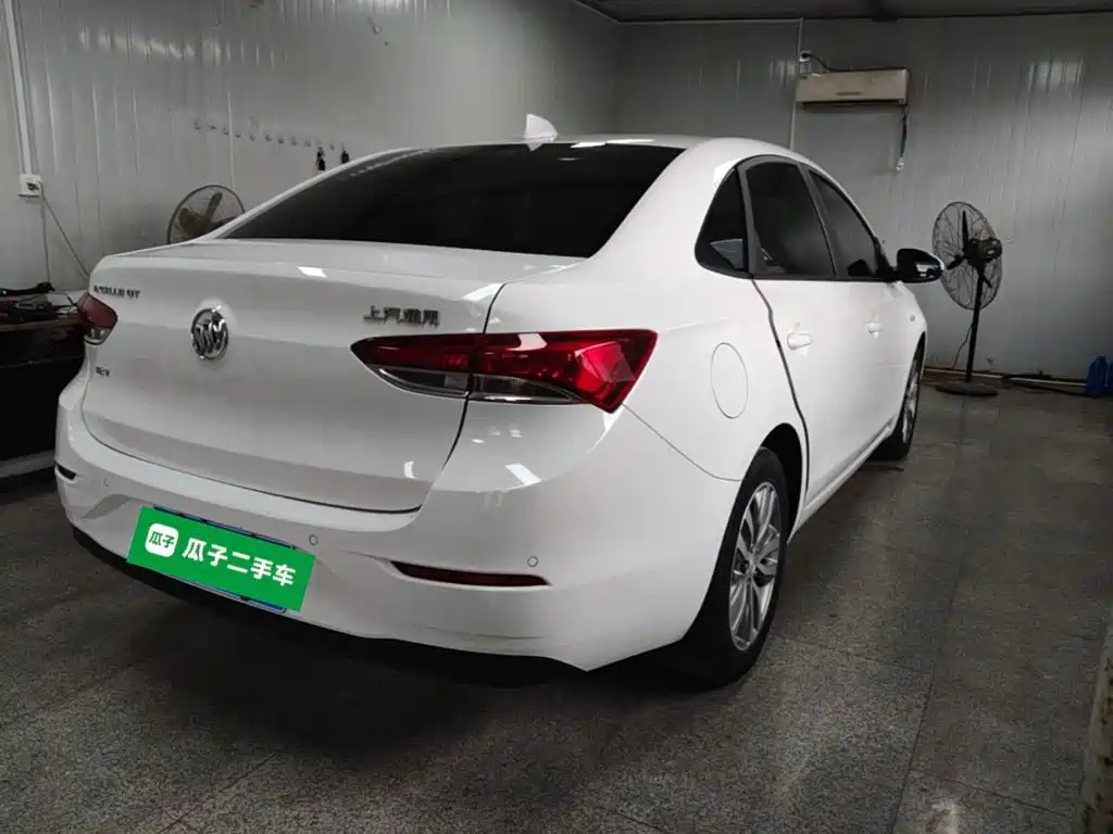 Buick Excelle — миниатюра 7