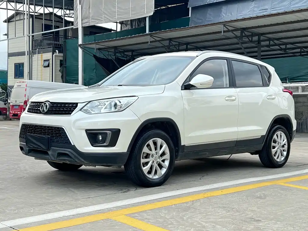 BAIC Senova X35 2017
