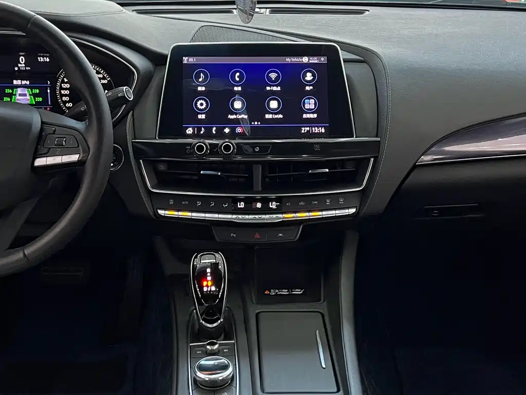 Cadillac CT5 — миниатюра 9