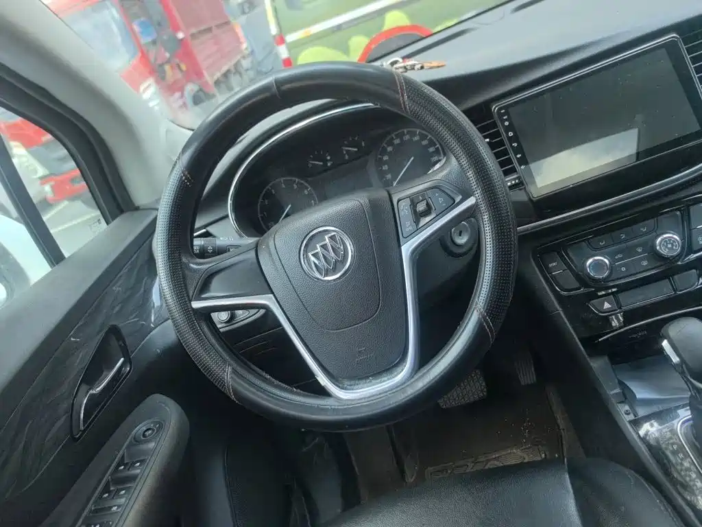 Buick Encore — миниатюра 6