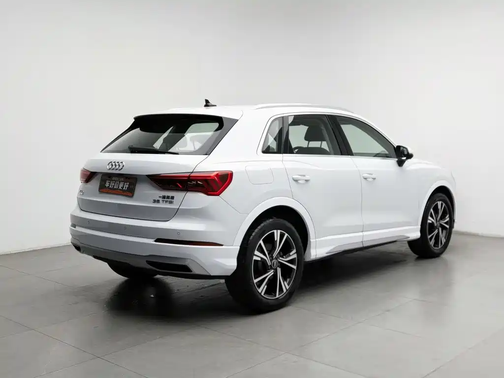 Audi Q3 — миниатюра 2