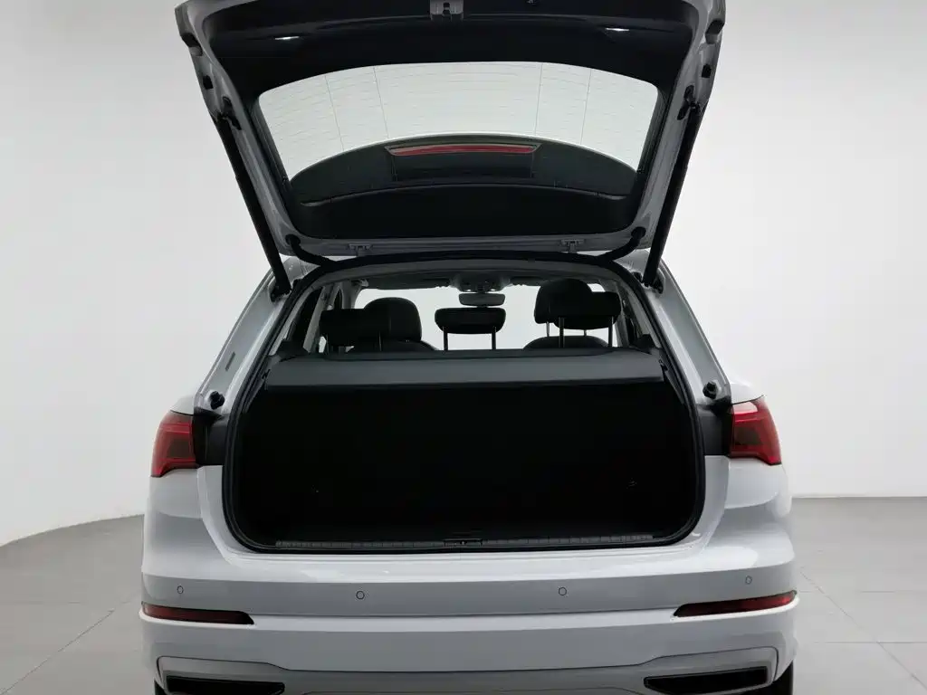 Audi Q3 — миниатюра 16
