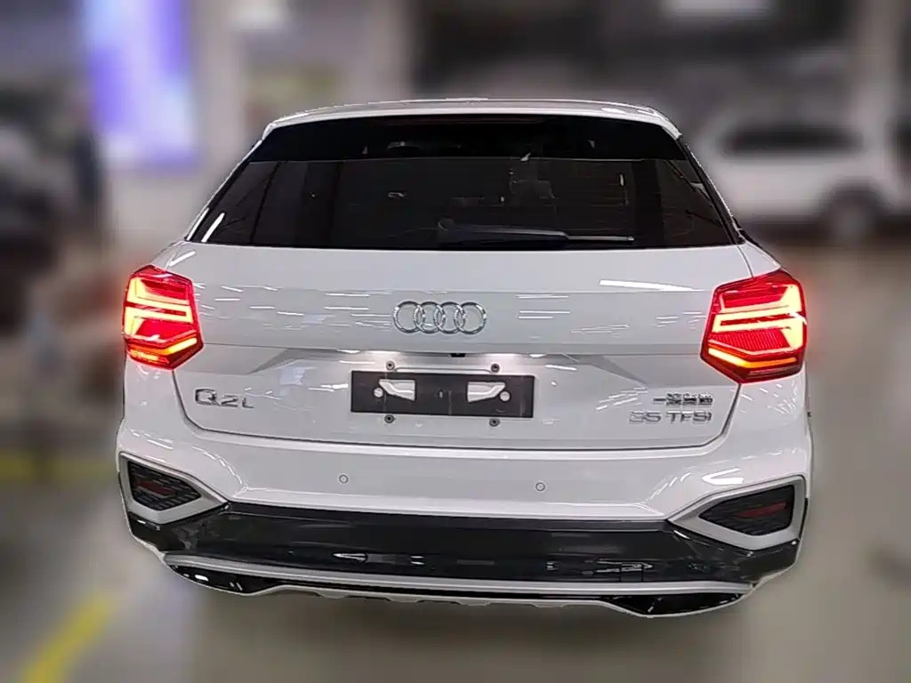 Audi Q2L — миниатюра 8