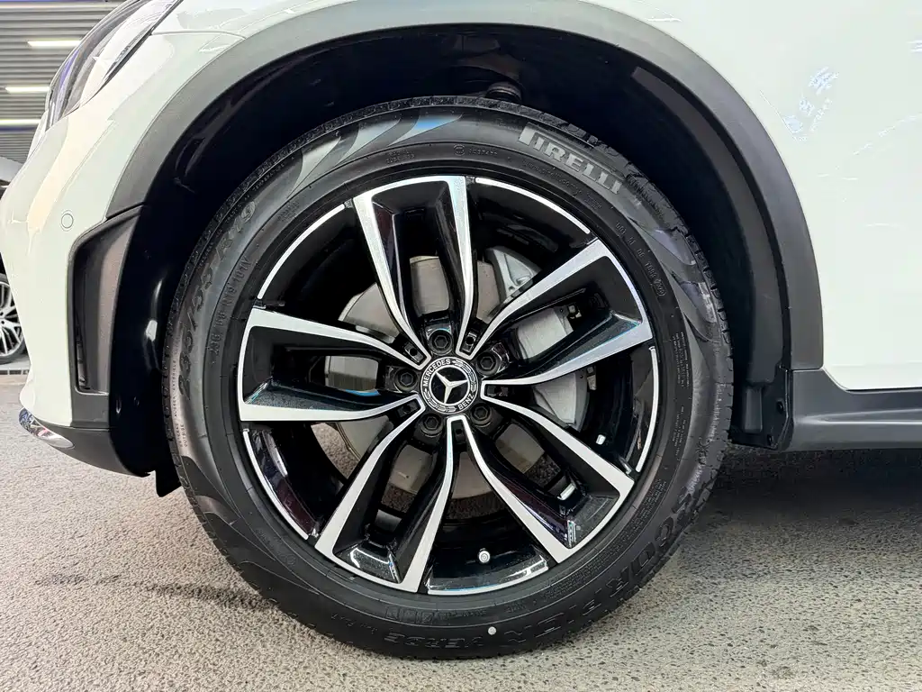 Mercedes-Benz GLC 2020 GLC 260 L 4MATIC Luxury
