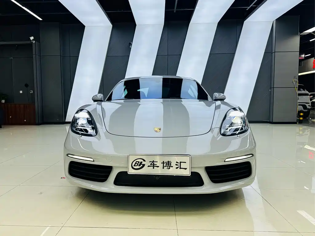 Porsche 718 2016 Cayman 2.0T
