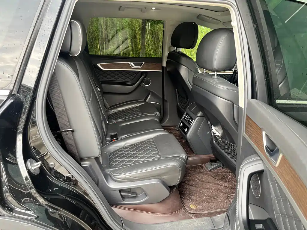Hongqi Hongqi HS7 — миниатюра 13