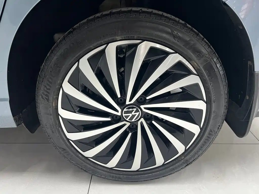 Volkswagen Lavida — миниатюра 21