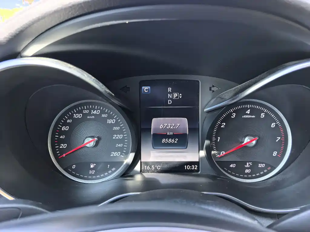 Mercedes-Benz C-Class — миниатюра 15