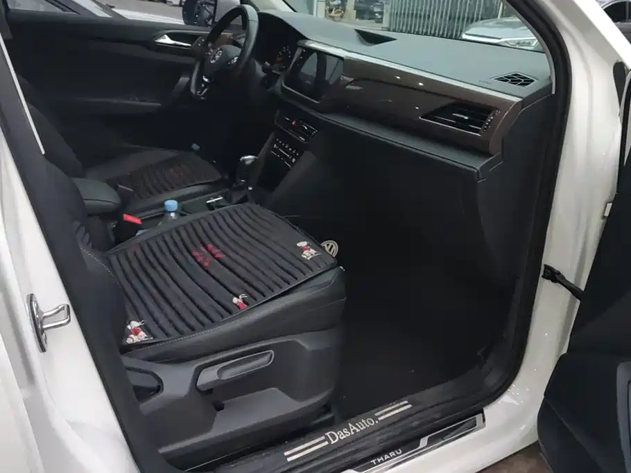 Volkswagen Tharu — миниатюра 8