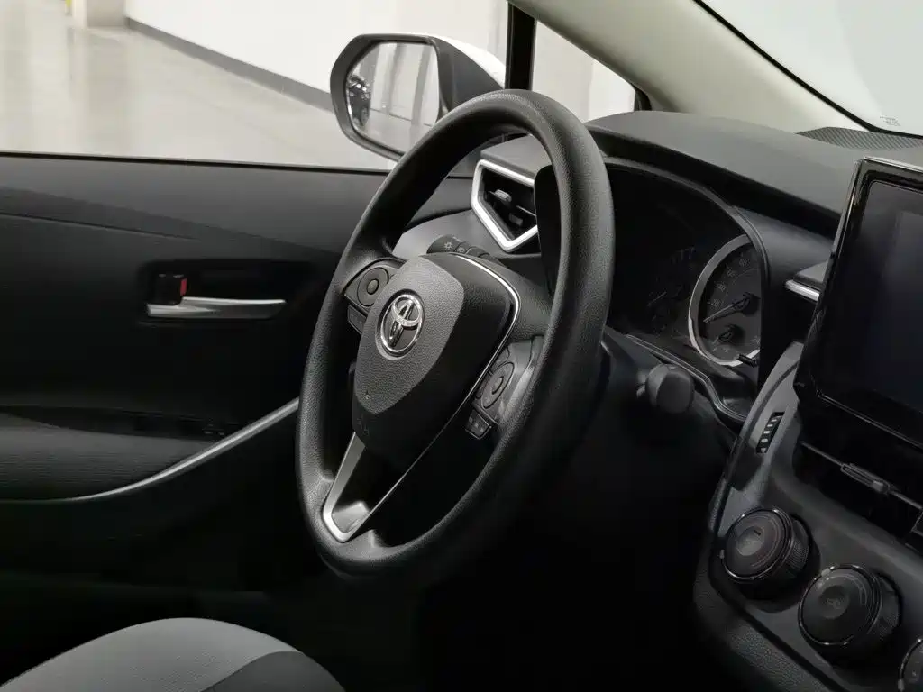 Toyota Corolla — миниатюра 22