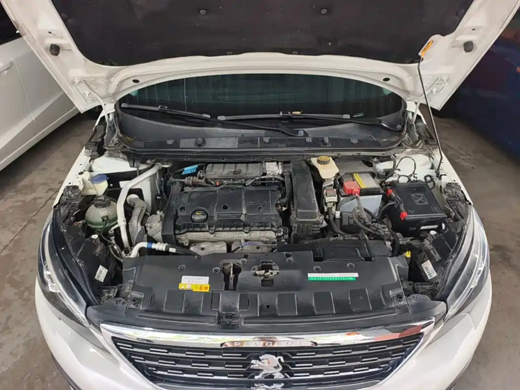 Peugeot 308 — миниатюра 20