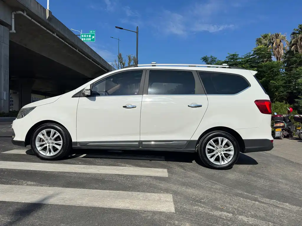 Baojun 730 — миниатюра 8