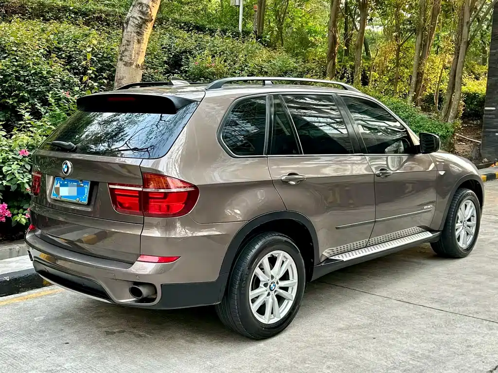 BMW X5 (Import) — миниатюра 8