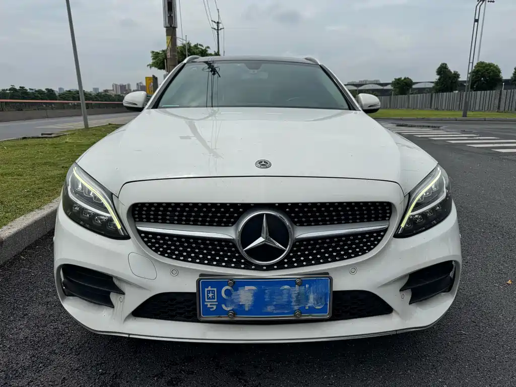 Mercedes-Benz C-Class (Import) — миниатюра 2