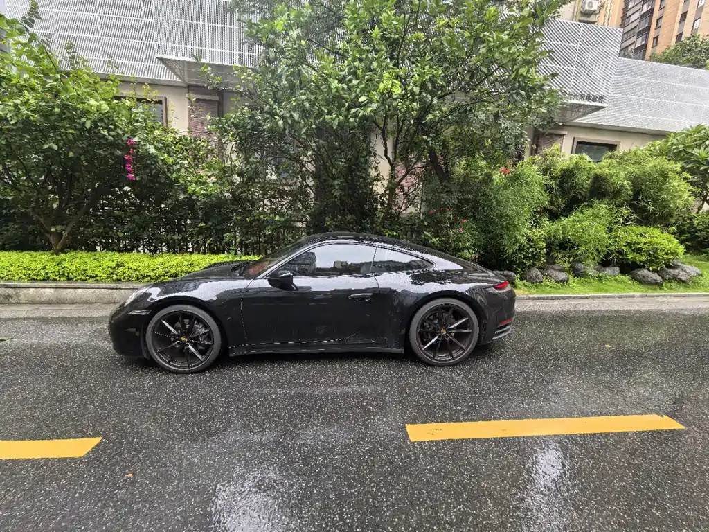 Porsche 911 2020 Carrera 3.0T
