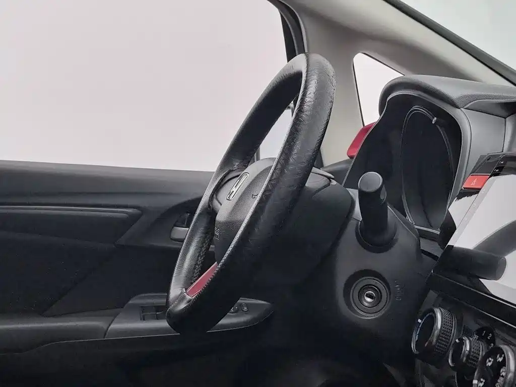 Honda Fit — миниатюра 22