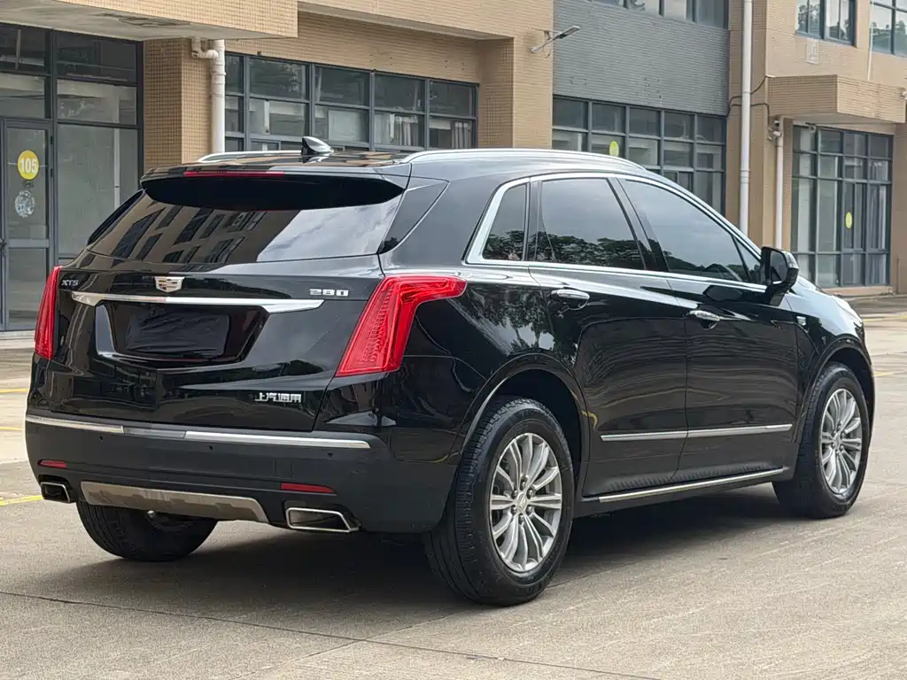 Cadillac XT5 — миниатюра 9