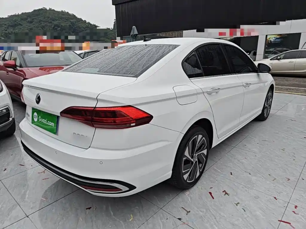 Volkswagen Bora — миниатюра 7