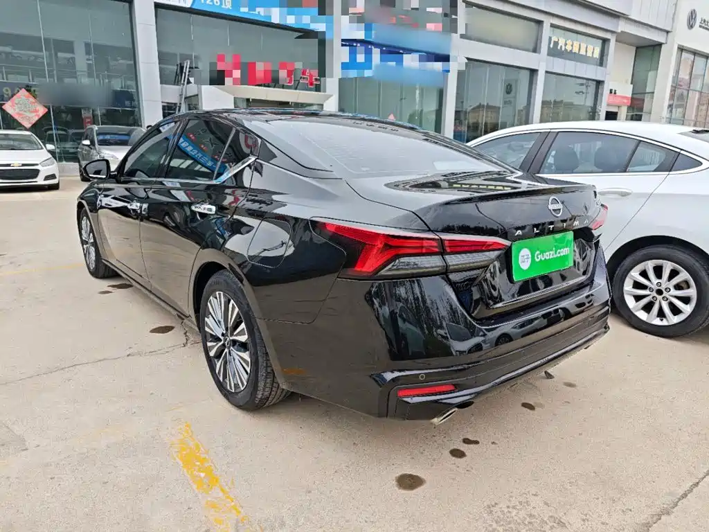 Nissan Teana — миниатюра 5