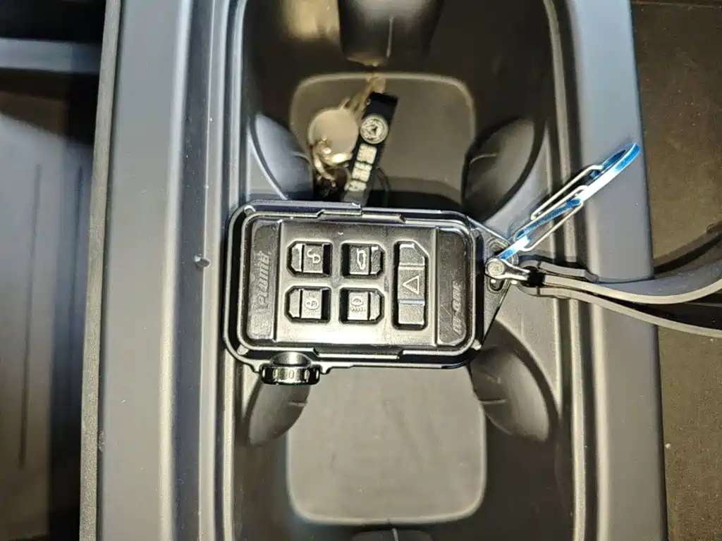 Land Rover Defender — миниатюра 9