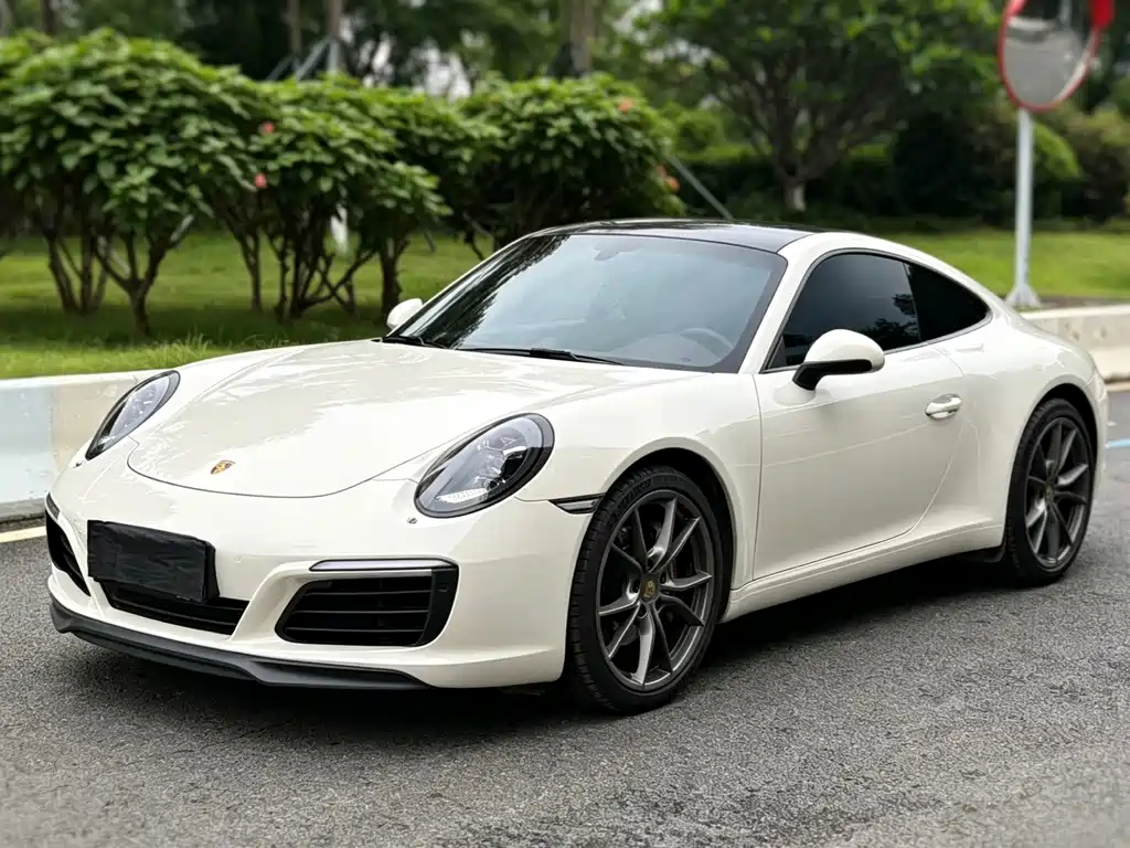 Porsche 911 2020