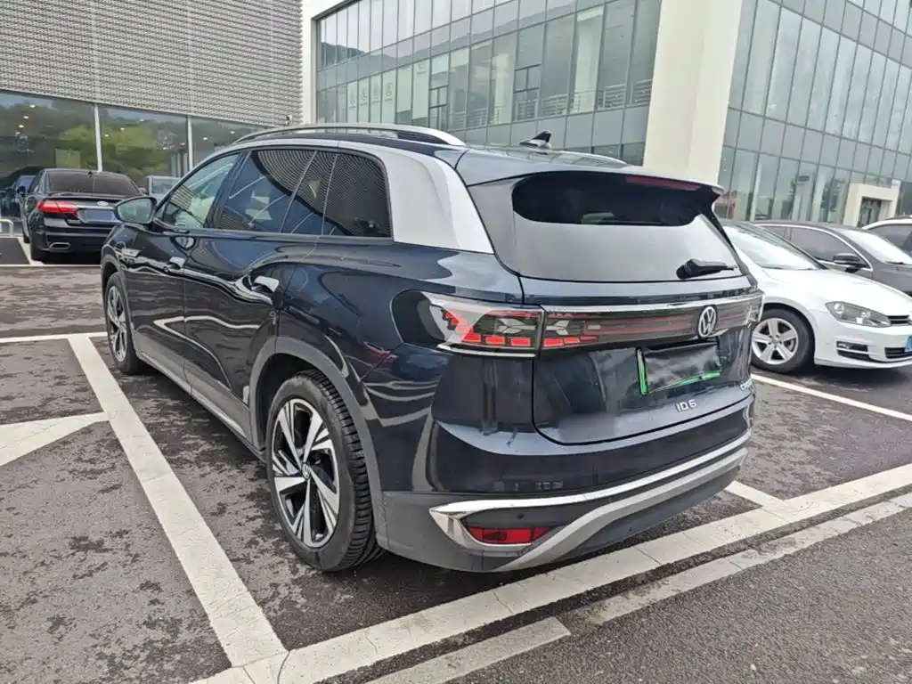 Volkswagen ID.6 Crozz — миниатюра 5
